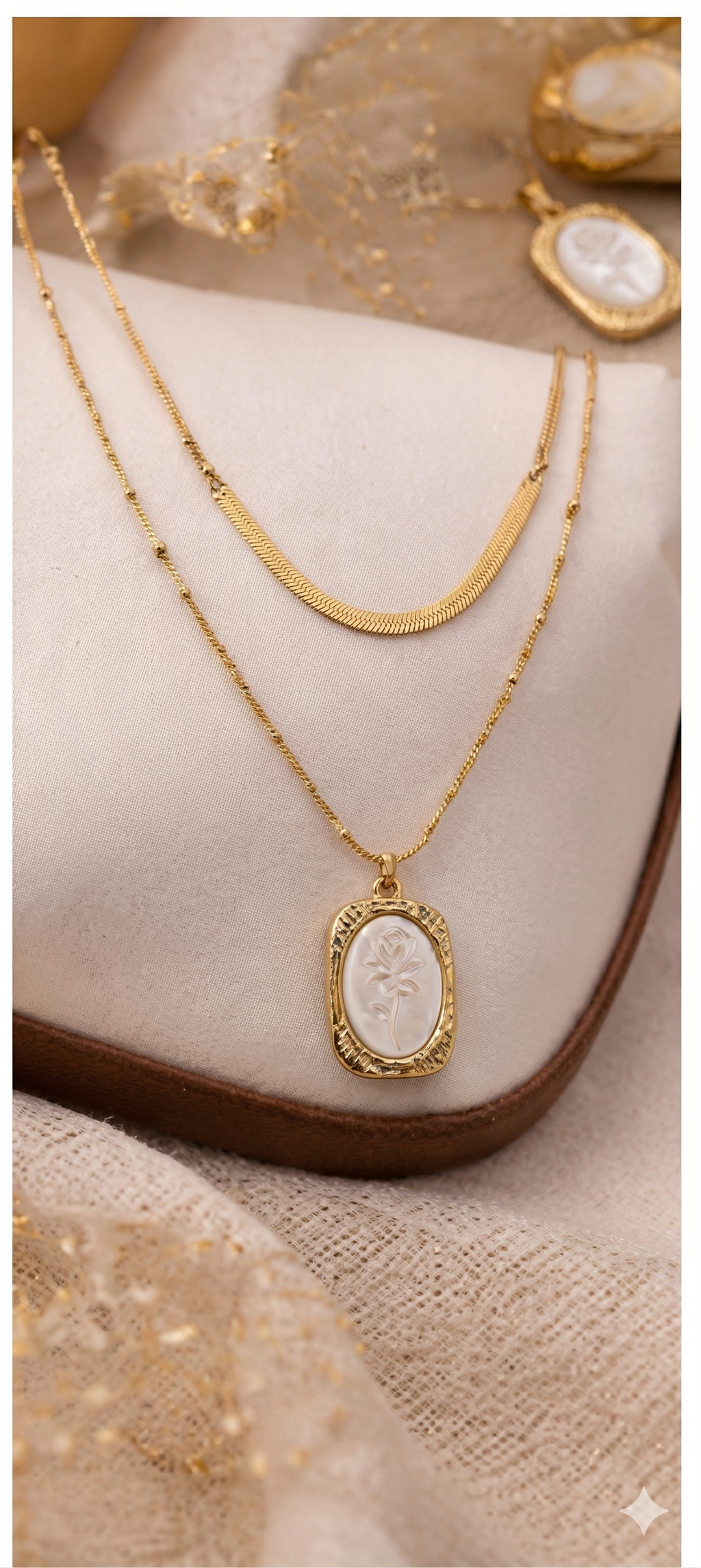 Oval Pendant necklace - vintage-inspired oval pendant by PinkbyPC